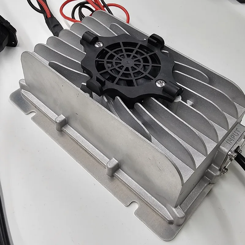 Pengecas Pantas Eksklusif Kereta Golf Kuasa Tinggi 600W